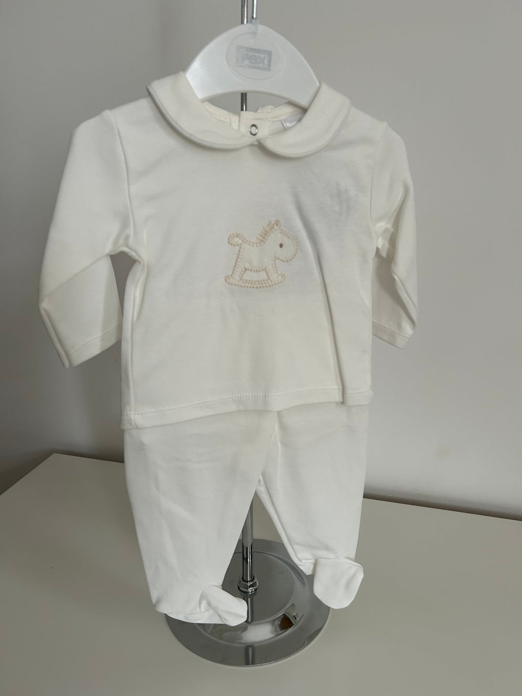 Rocking horse suit